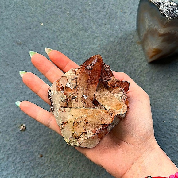 TWO LOVELY CRYSTALS✨🔮(sold together not separate) - Picture 5 of 16